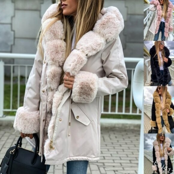 Fur coat - Picture 3 of 3